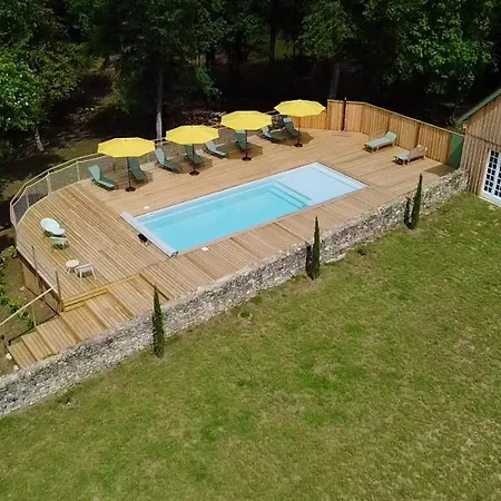 Pensjonat Domaine De Sens Bas 3*